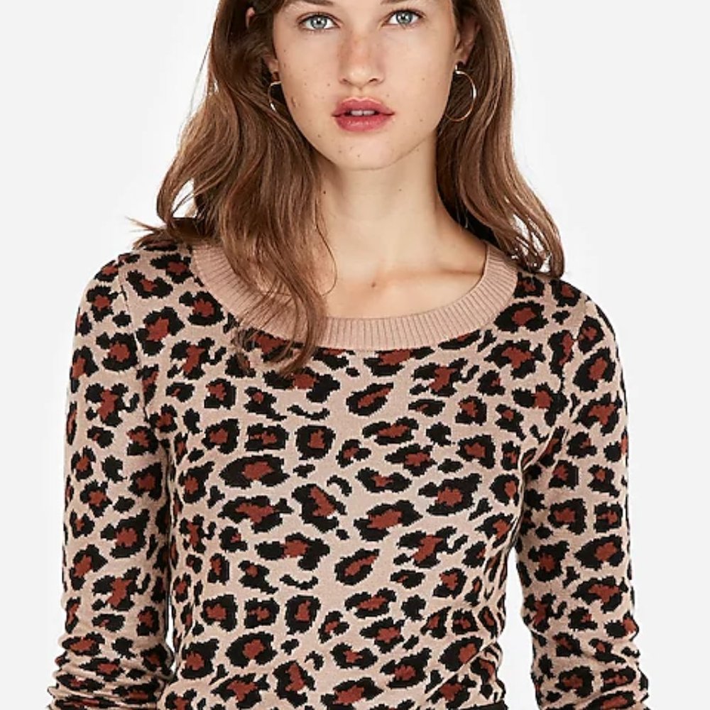 Express Leopard Fitted Sweater NWOT Brand New - Picture 3 of 3